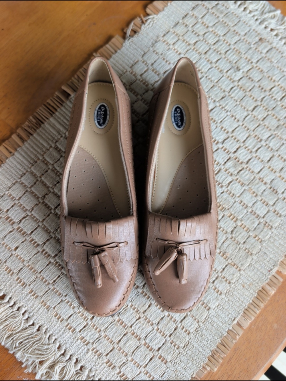 Scholl's Women's Kiltie Tassel Leather Loafers Sz 8.5 New